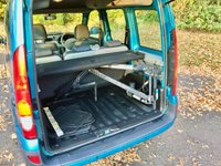 USED 2009 09 RENAULT KANGOO 1.6 EXPRESSION 16V 5d AUTO 94 BHP RARE AUTOMATIC//ONLY 23,000 MILES//X10 SERVICING STAMPS//5 SEATER//REAR SCOOTER WINCH//REAR PARKING SENSORS //NEW TYRES JUST FITTED 16V 5d AUTO 94 BHP RARE AUTOMATIC//ONLY 23,000 MILES//X11 SERVICING STAMPS//5 SEATER//NOT ADAPTED // REAR BOOT WINCH//REAR PARKING SENSORS