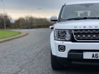 USED 2014 64 LAND ROVER DISCOVERY 3.0 SDV6 SE TECH 5d 255 BHP Side Steps, 7 Seater Privacy