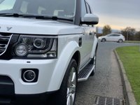 USED 2014 64 LAND ROVER DISCOVERY 3.0 SDV6 SE TECH 5d 255 BHP Side Steps, 7 Seater Privacy