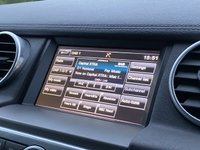 USED 2014 64 LAND ROVER DISCOVERY 3.0 SDV6 SE TECH 5d 255 BHP Side Steps, 7 Seater Privacy