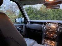 USED 2014 64 LAND ROVER DISCOVERY 3.0 SDV6 SE TECH 5d 255 BHP Side Steps, 7 Seater Privacy