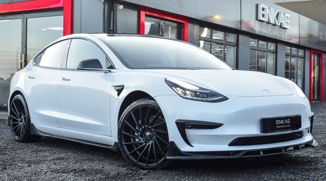 2020 20 Tesla Model 3 LONG RANGE AWD 4d 302 BHP