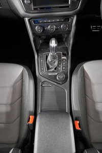USED 2017 17 VOLKSWAGEN TIGUAN 2.0 R-LINE TDI BMT 4MOTION DSG 5d 188 BHP 