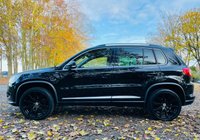 USED 2010 60 VOLKSWAGEN TIGUAN 2.0 R LINE TDI 4MOTION DSG 5d 138 BHP 