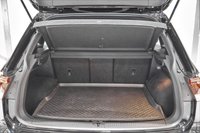 USED 2017 17 VOLKSWAGEN TIGUAN 2.0 R LINE TDI BMT 5d 148 BHP 