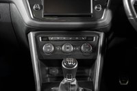 USED 2017 17 VOLKSWAGEN TIGUAN 2.0 R LINE TDI BMT 5d 148 BHP 