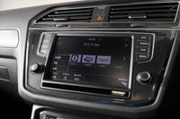 USED 2017 17 VOLKSWAGEN TIGUAN 2.0 R LINE TDI BMT 5d 148 BHP 