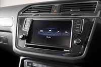 USED 2017 17 VOLKSWAGEN TIGUAN 2.0 R LINE TDI BMT 5d 148 BHP 