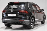 USED 2017 17 VOLKSWAGEN TIGUAN 2.0 R LINE TDI BMT 5d 148 BHP 
