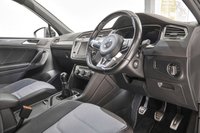 USED 2017 17 VOLKSWAGEN TIGUAN 2.0 R LINE TDI BMT 5d 148 BHP 