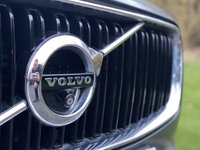 USED 2017 17 VOLVO XC90 2.0 D5 POWERPULSE MOMENTUM AWD 5d 231 BHP 360 Camera Park Assist NAV DAB