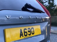 USED 2017 17 VOLVO XC90 2.0 D5 POWERPULSE MOMENTUM AWD 5d 231 BHP 360 Camera Park Assist NAV DAB