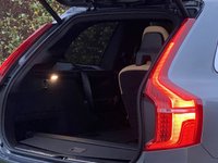 USED 2017 17 VOLVO XC90 2.0 D5 POWERPULSE MOMENTUM AWD 5d 231 BHP 360 Camera Park Assist NAV DAB