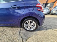 USED 2013 62 PEUGEOT 208 1.6 ALLURE E-HDI 5d 92 BHP PEUGEOT 208 1.6 ALLURE E-HDI 5d 92 BHP