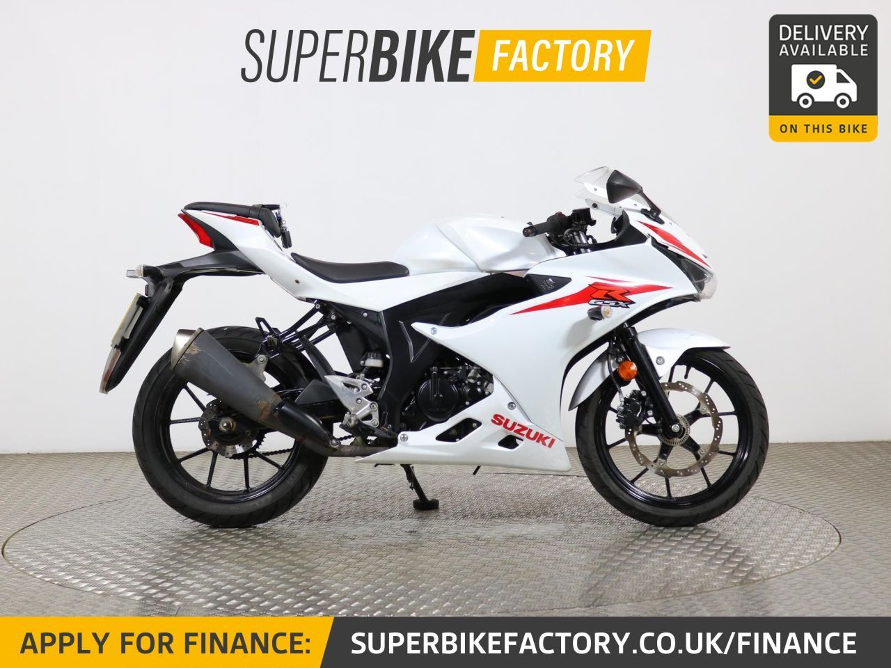 2020 Suzuki Gsxr125 White With 363 Miles Used Motorbikes Dealer Macclesfield Donington Park The Superbike Factory