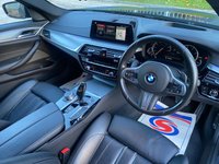 USED 2017 17 BMW 5 SERIES 3.0 530D XDRIVE M SPORT 4d 261 BHP FULL DEALER SERVICE HISTORY!!