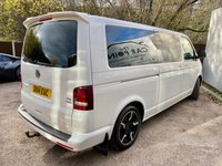 USED 2014 14 VOLKSWAGEN TRANSPORTER SHUTTLE 2.0 T30 TDI SHUTTLE SE BMT 5d 140 BHP 