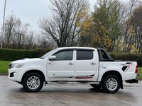 USED 2013 13 TOYOTA HI-LUX 3.0 INVINCIBLE 4X4 D-4D DCB 169 BHP TIMING BELT KIT CHANGED ! 2 KEYS