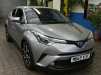 USED 2018 68 TOYOTA CHR 1.8 DESIGN 5d 122 BHP SAT NAV HEATED SEATS REAR VIEW CAMERA