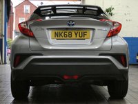 USED 2018 68 TOYOTA CHR 1.8 DESIGN 5d 122 BHP SAT NAV HEATED SEATS REAR VIEW CAMERA