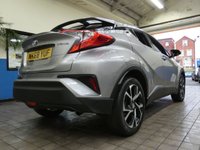 USED 2018 68 TOYOTA CHR 1.8 DESIGN 5d 122 BHP SAT NAV HEATED SEATS REAR VIEW CAMERA