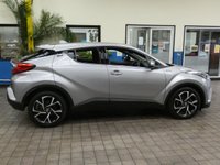 USED 2018 68 TOYOTA CHR 1.8 DESIGN 5d 122 BHP SAT NAV HEATED SEATS REAR VIEW CAMERA