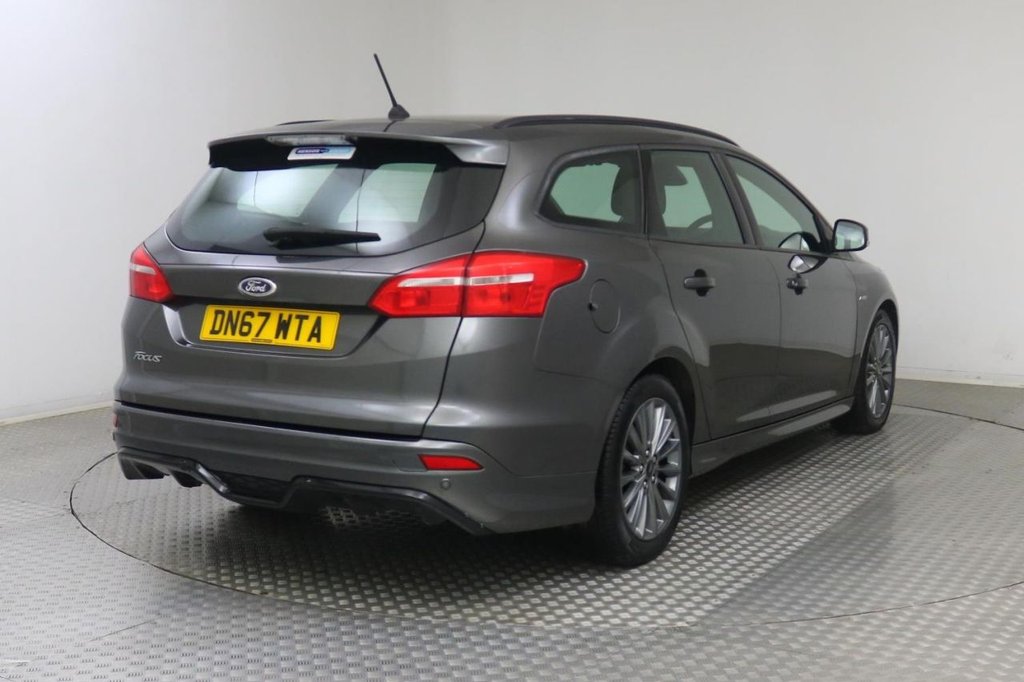 USED 2017 67 FORD FOCUS 1.5 ST-LINE TDCI 5d 118 BHP ESTATE  