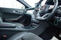 USED 2016 16 MERCEDES-BENZ GLA-CLASS 2.1 GLA 220 D 4MATIC AMG LINE 5d 174 BHP ELECTRRIC MEM SEATS+FSH