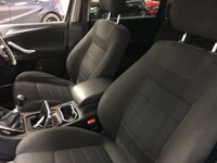 USED 2012 62 FORD S-MAX 2.0 TITANIUM TDCI 5d 138 BHP * PRIVACY GLASS * CLIMATE * CRUISE CONTROL * 7 SEATS * BLUETOOTH *