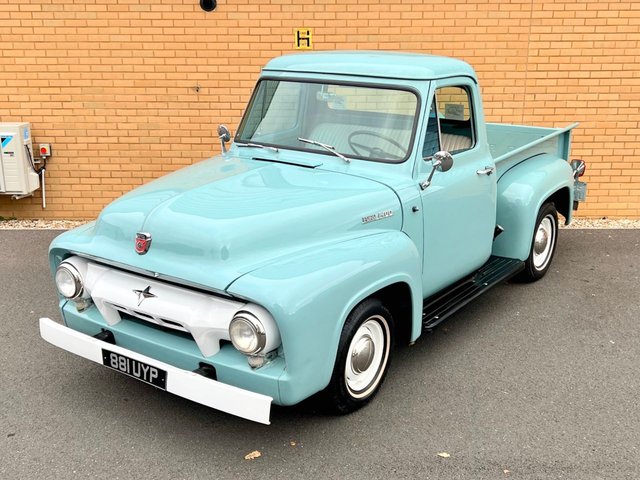 1954 Ford F-100  Stepside American pick up // 3.0L // manual // px swap