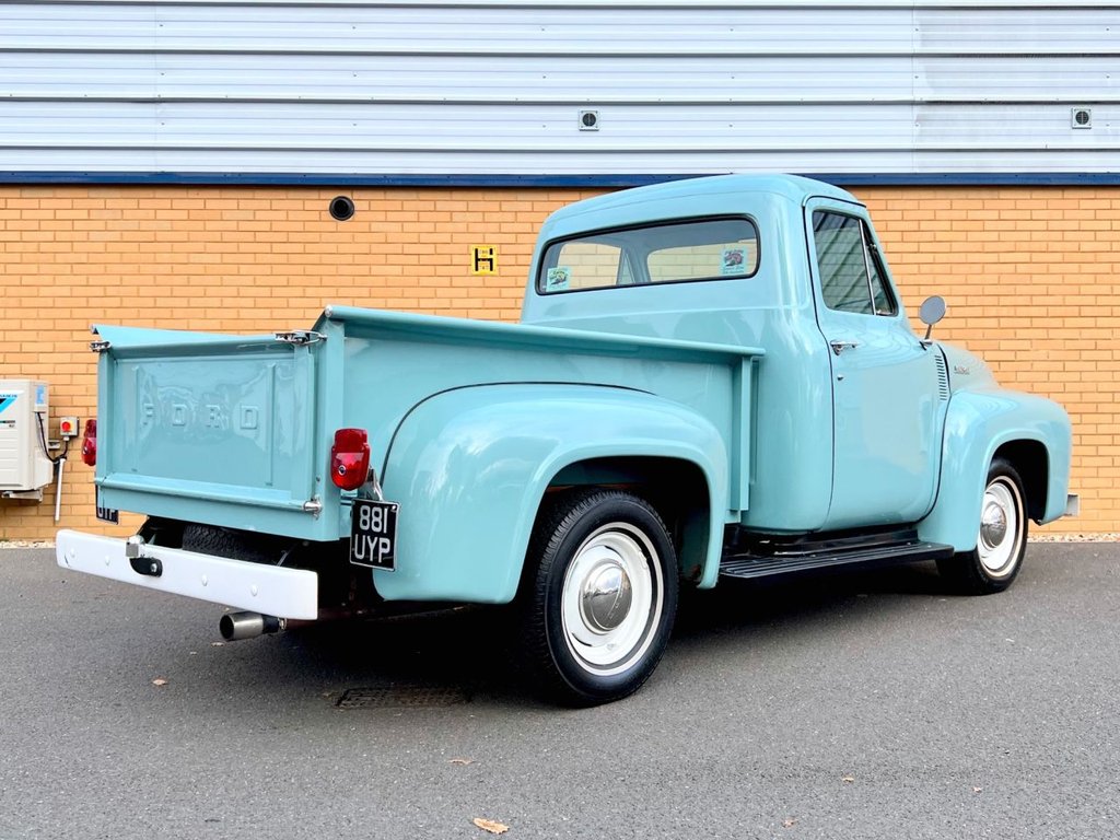 USED 1954 FORD F-100  Stepside American pick up // 3.0L // manual // px swap 