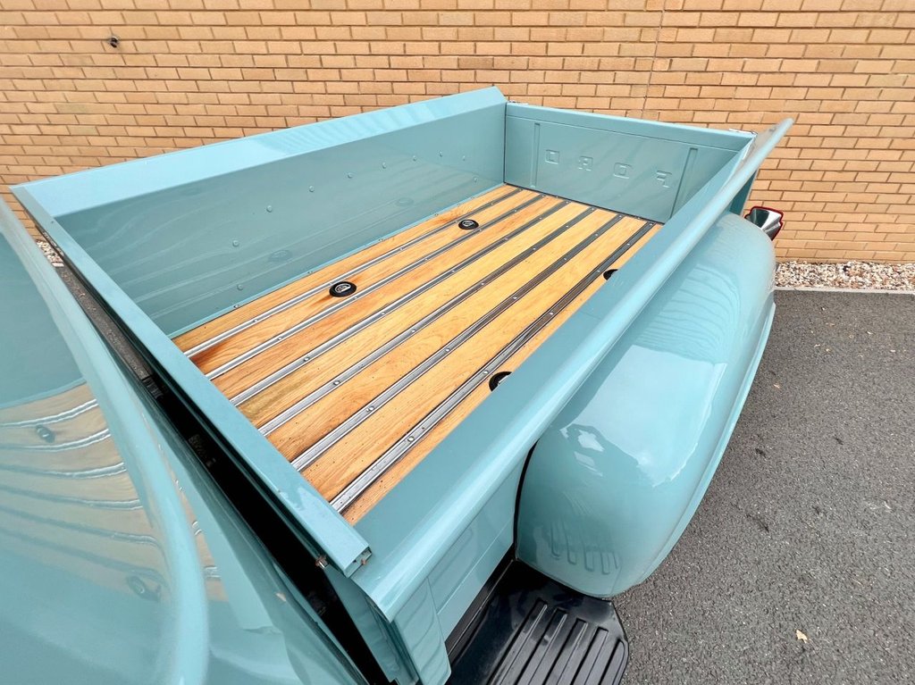 USED 1954 FORD F-100  Stepside American pick up // 3.0L // manual // px swap 