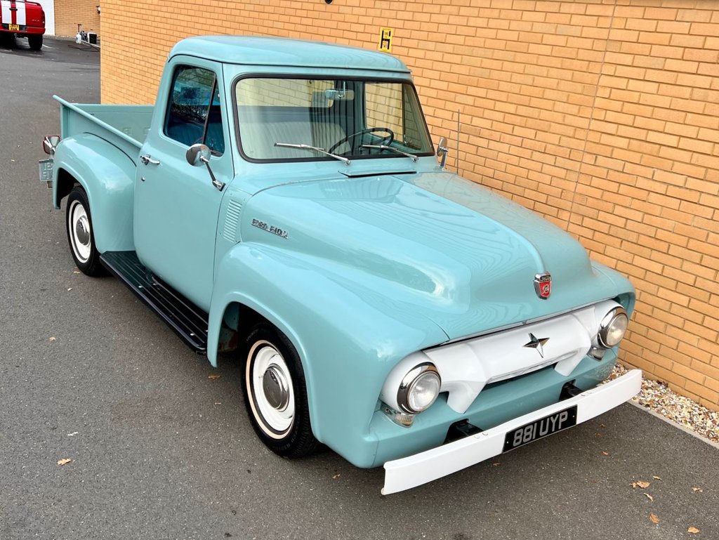 USED 1954 FORD F-100  Stepside American pick up // 3.0L // manual // px swap 