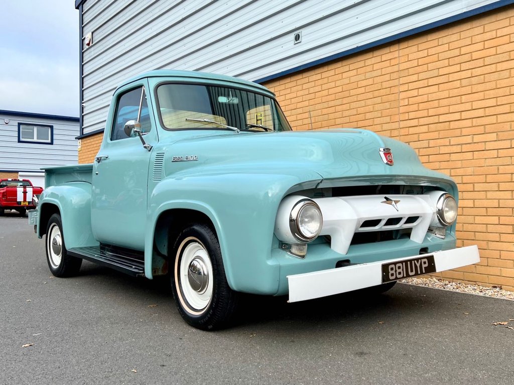 USED 1954 FORD F-100  Stepside American pick up // 3.0L // manual // px swap 