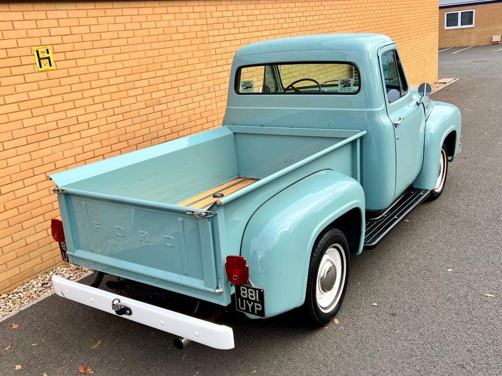 USED 1954 FORD F-100  Stepside American pick up // 3.0L // manual // px swap 