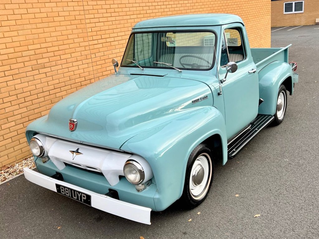 USED 1954 FORD F-100  Stepside American pick up // 3.0L // manual // px swap 
