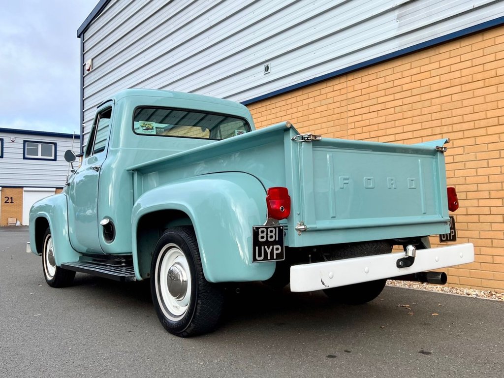 USED 1954 FORD F-100  Stepside American pick up // 3.0L // manual // px swap 