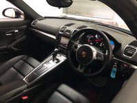 USED 2014 N PORSCHE CAYMAN 2.7 24V PDK 2d 275 BHP * PORSCHE SPORTS EXHAUST * 20 INCH CARERRA WHEELS * BOSE SURROUND SYSTEM * PCM WITH SAT NAV *