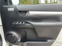 USED 2016 16 TOYOTA HI-LUX 2.4 INVINCIBLE 4WD D-4D DCB 148 BHP 
