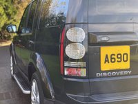 USED 2015 65 LAND ROVER DISCOVERY 3.0 SDV6 HSE 5dr (7 Seater) 7 Seater 8 Speed Auto Sat Nav