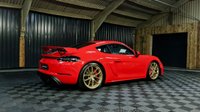USED 2021 71 PORSCHE 718 4.0 CAYMAN GT4 PDK 2d 415 BHP RARE PORSCHE CAYMAN GT4 WITH PDK GEARBOX.  LIGHTWEIGHT MID ENGINED SPORTS CAR.  THE BEST SPORTS CAR ON THE MARKET TODAY?