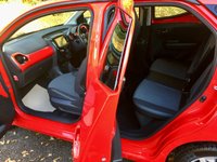 USED 2016 16 TOYOTA AYGO 1.0 VVT-I X-PRESSION 5d 69 BHP ONLY 22,500 MILES//SATNAV//REVERSE CAMERA//ALLOYS//AIRCON//BLUETOOTH ULEZ COMPLIANT // REVERSE CAMERA //AIRCON//ALLOYS//SATNAV //X2 REMOTE CENTRAL LOCKING // BLUETOOTH
