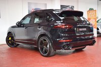 USED 2016 66 PORSCHE CAYENNE 4.8 V8 S TURBO TIPTRONIC S 5d 562 BHP SPORTS EXHAUST / PAN ROOF