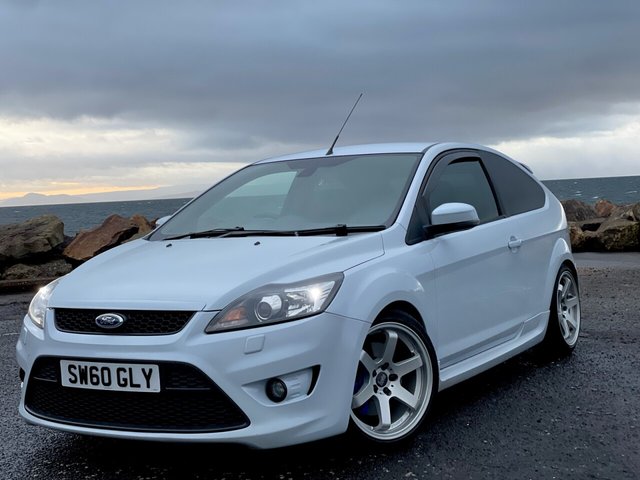 2011 60 Ford Focus 2.5 ST-3 3d 223 BHP
