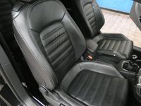USED 2015 M VOLKSWAGEN SCIROCCO 2.0 R LINE TDI BLUEMOTION TECHNOLOGY 2d 182 BHP STUNNING EXAMPLE &pound;30 ROAD TAX SAT NAV LEATHER HEATED SEATS PARKING SENSORS