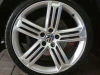 USED 2015 M VOLKSWAGEN SCIROCCO 2.0 R LINE TDI BLUEMOTION TECHNOLOGY 2d 182 BHP STUNNING EXAMPLE &pound;30 ROAD TAX SAT NAV LEATHER HEATED SEATS PARKING SENSORS