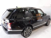 USED 2017 17 LAND ROVER RANGE ROVER 3.0 TDV6 VOGUE 5d 255 BHP 