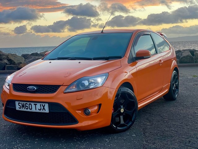 2011 60 Ford Focus 2.5 ST-2 3d 223 BHP
