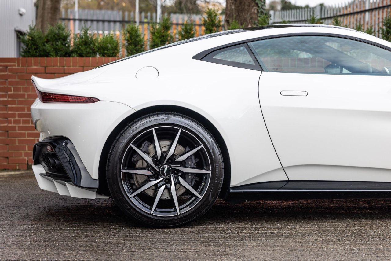 2019 19 ASTON MARTIN VANTAGE 4.0 V8 Auto 2dr