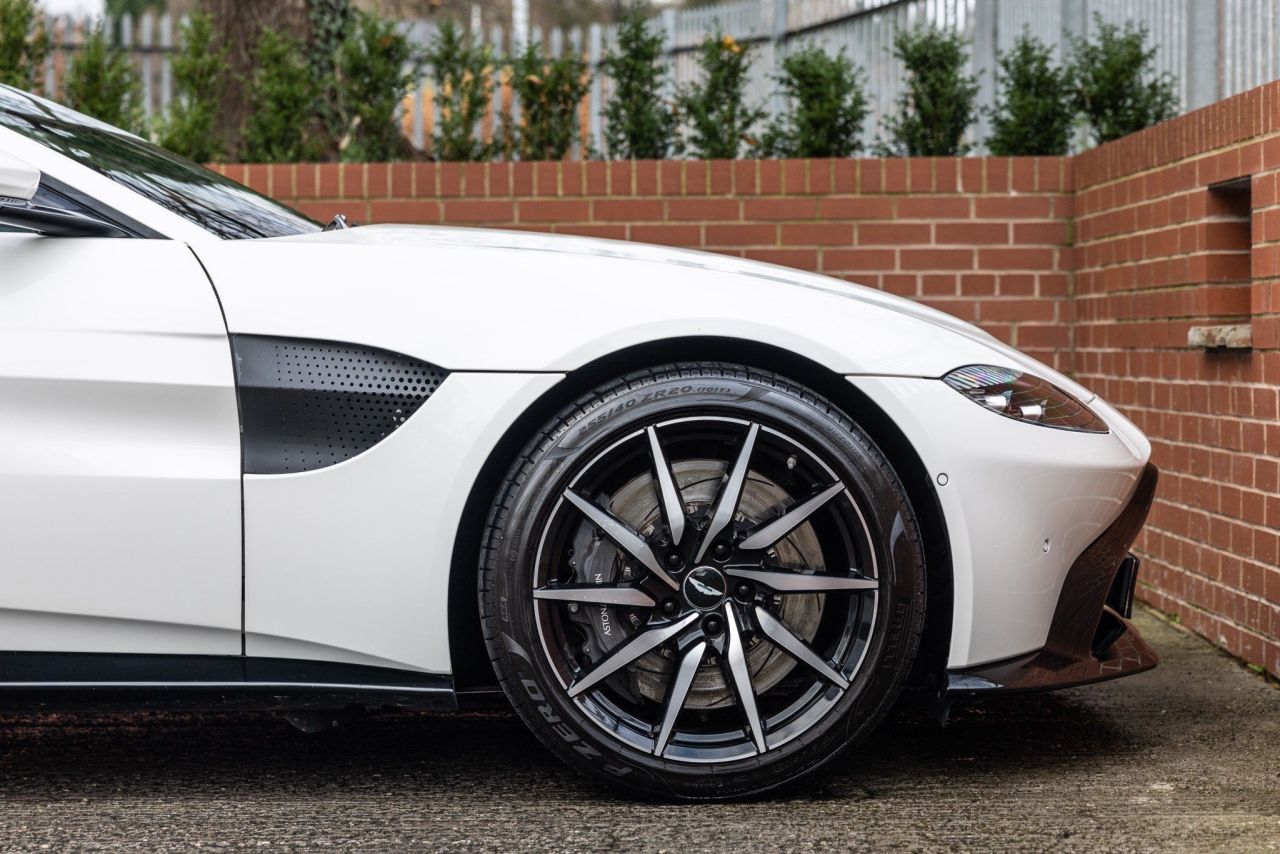 2019 19 ASTON MARTIN VANTAGE 4.0 V8 Auto 2dr